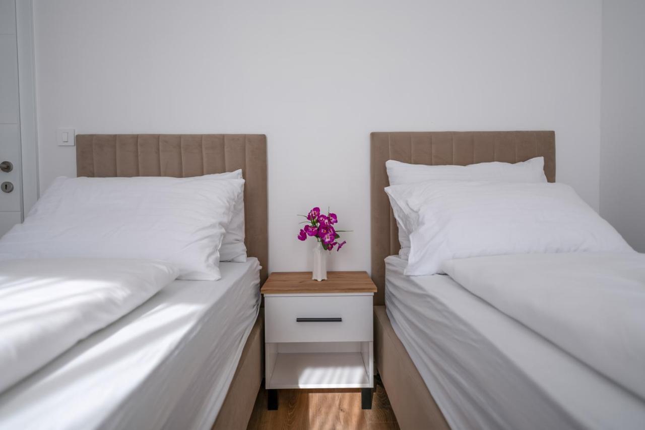 Hotel Mm Residence โมสตาร์ ภายนอก รูปภาพ