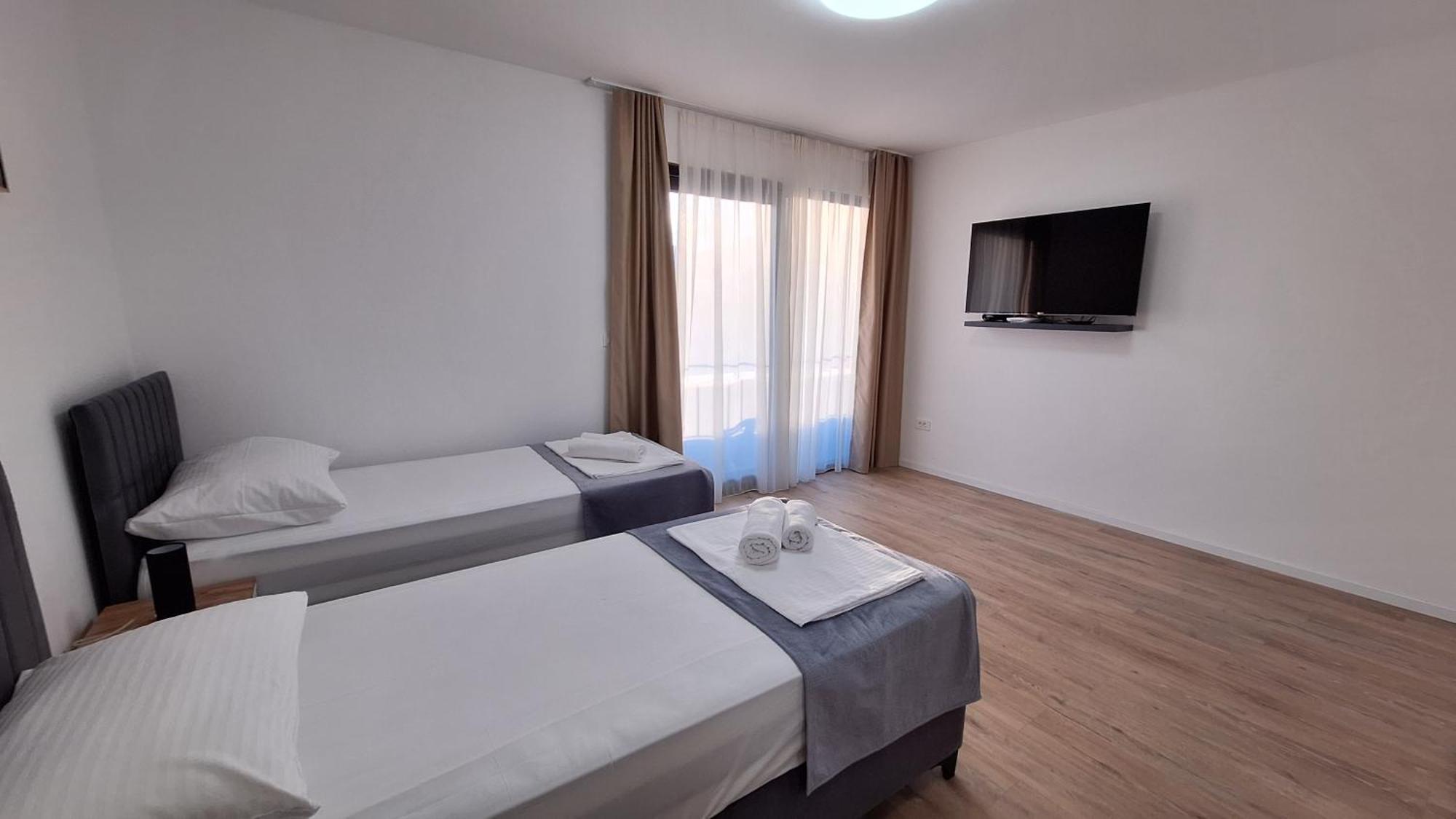 Hotel Mm Residence โมสตาร์ ภายนอก รูปภาพ